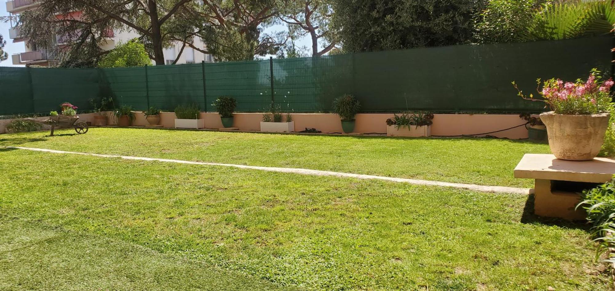 Superbe Rez De Jardin Dans Residence Au Calme Nice Buitenkant foto